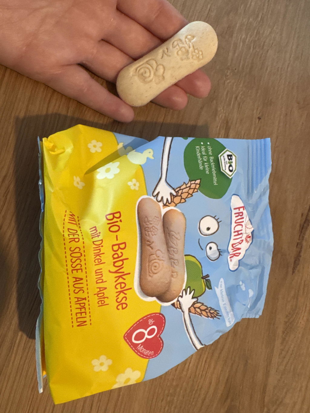 FruchtBar Bio Kekse biscuits bébé épeautre pomme pièce dès 8 mois